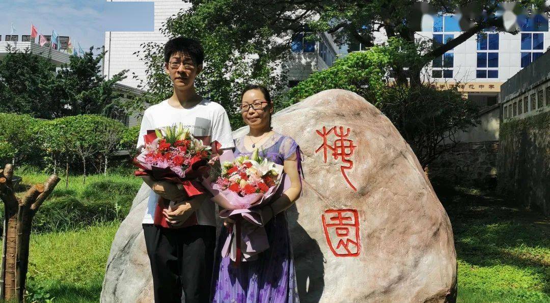 宁乡一中几个篮球冠军_一中篮球冠军宁乡人是谁_宁乡一中篮球特长生