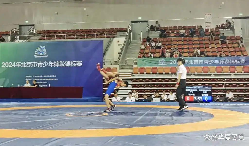 跤乡少年张瑞發北京连夺三冠 彰显国粹摔跤文化传承之光
